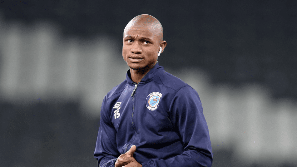 former orlando pirates winger thabo qalinge unvailled as new amazulu fc player
